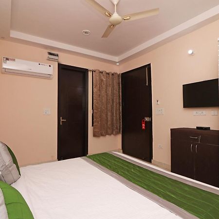 Hotel O Avalon Palace New Delhi Ngoại thất bức ảnh
