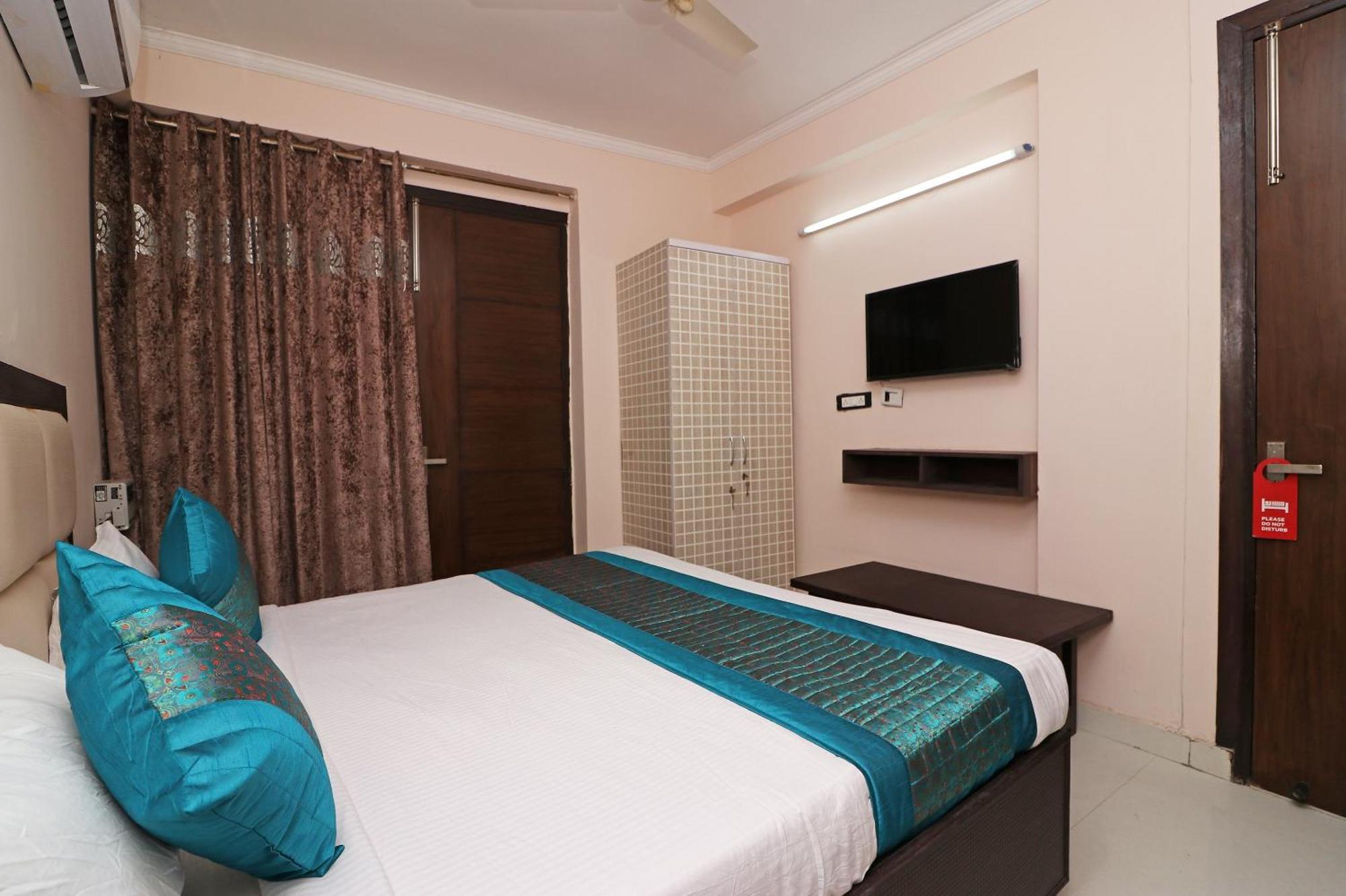 Hotel O Avalon Palace New Delhi Ngoại thất bức ảnh